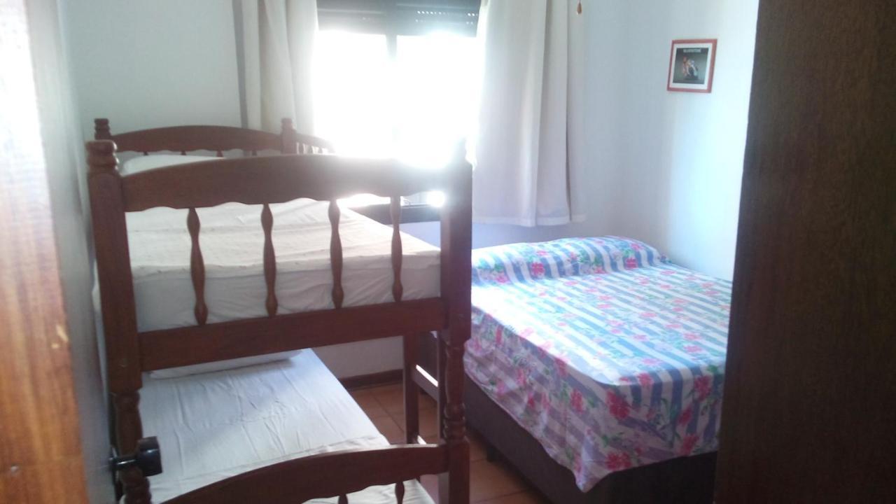 Apartamento Frente Para O Mar ,50 M Da Praia , Ar Condicionado Todos Quartos Гуаружа Екстер'єр фото